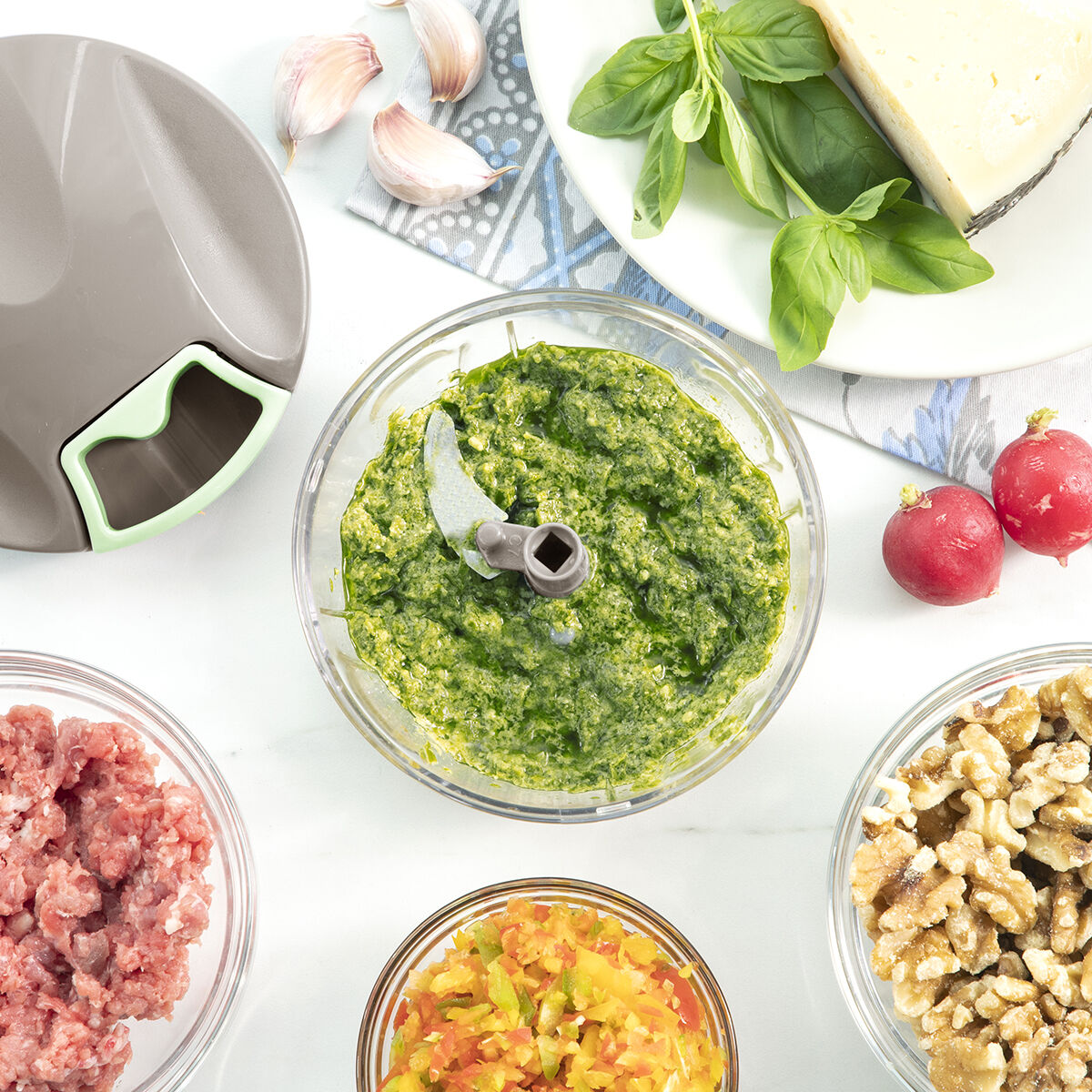 Manueller Mini-Häcksler mit Zugschnur Spinop InnovaGoods