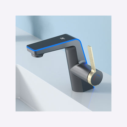 Intelligenter LED-Wasserhahn mit Temperaturanzeige – Modernes Design, energiesparend & drehbar